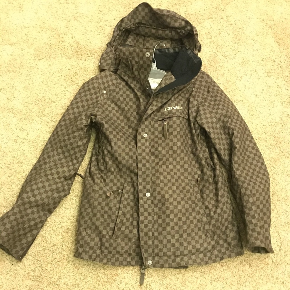 DNA women’s snow jacket